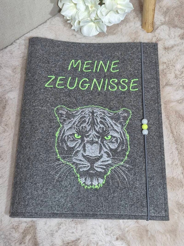 Personalisierte Zeugnismappe Panther