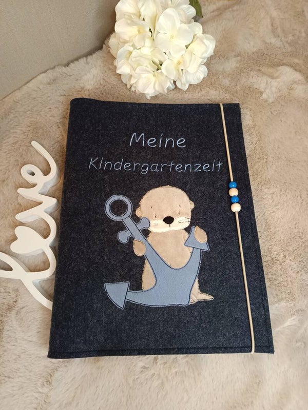 Personalisierte Kindergartenmappe Otter