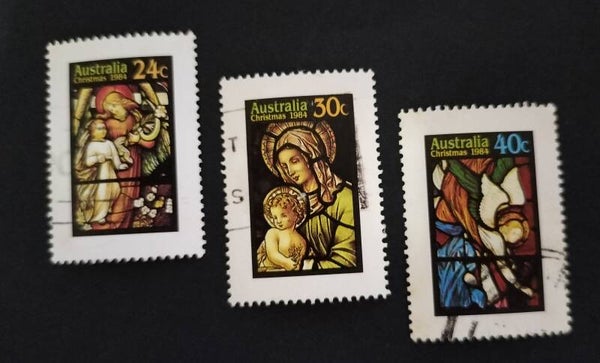 Lot 43 - 1984 Christmas Stamps Set of 3