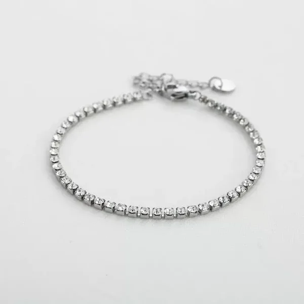 Armbandje met strass
