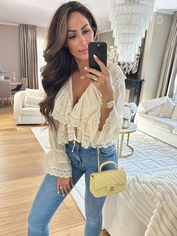 Lace blouse crème