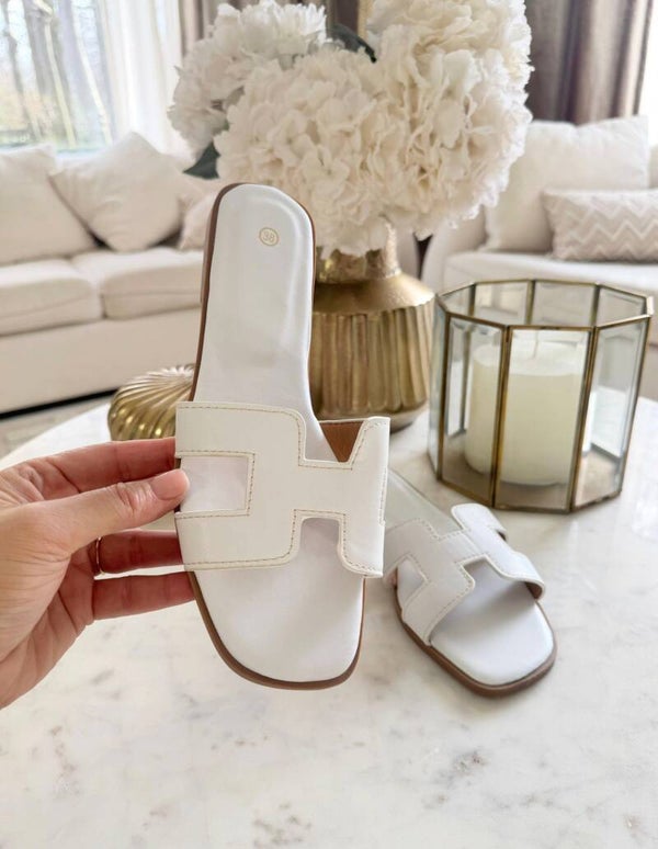 H Slipper White