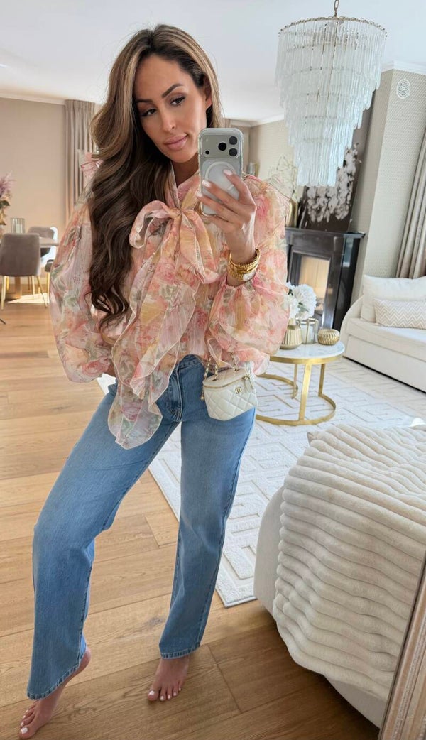 Soft Color Blouse