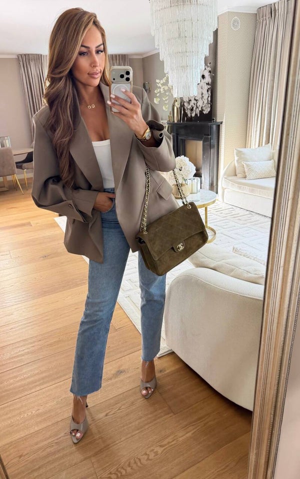 Taupe Blazer Pof