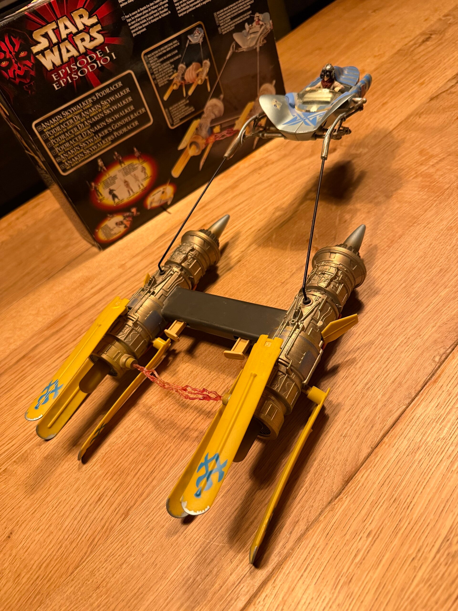 1999 episode 1 podracer Anakin Skywalker