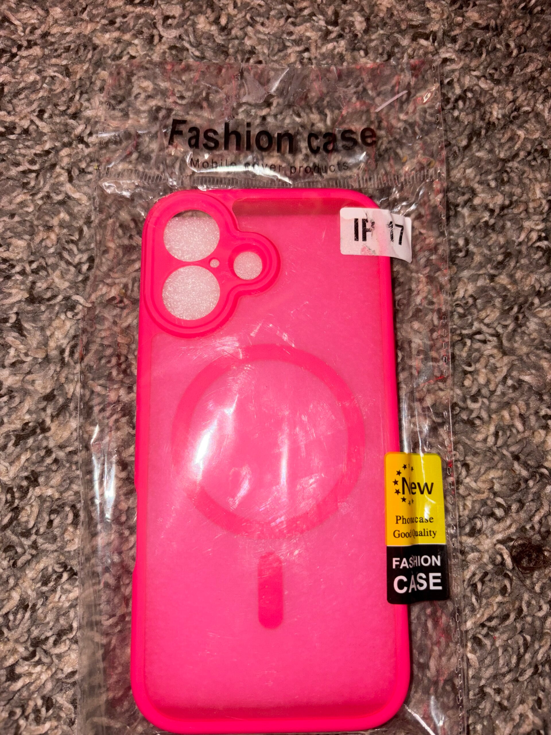 iPhone 17 cases