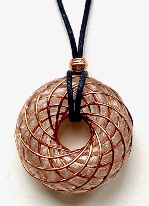 Torus Hanger Angel Aura Kwarts, Samadhi Kwarts, Bosnische Kwarts, Herkimer Diamant, Koper