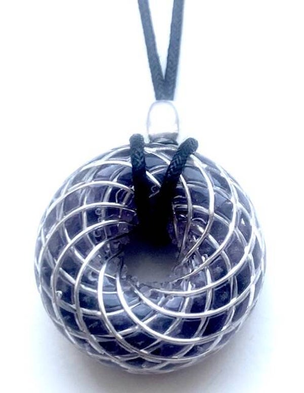 Torus Hanger Amethist, Samadhi Kwarts, Angel Aura Kwarts, Herkimer Diamant, Verzilverd Koperdraad