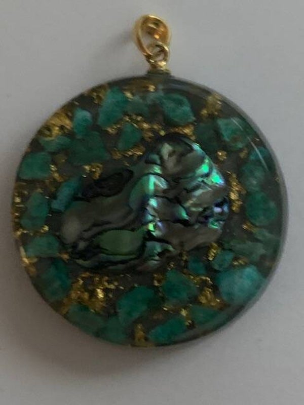 Orgonite Hanger Medium Amazoniet Abalone Bladgoud # 2