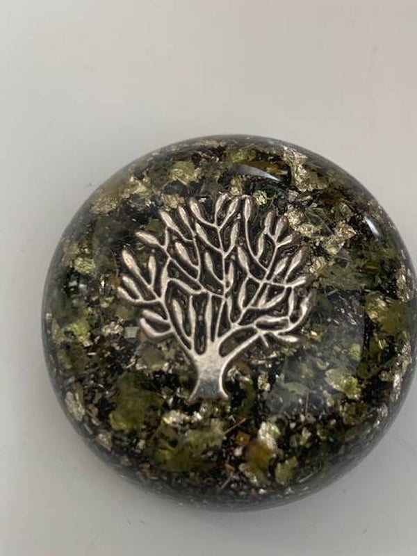 Bolle buster Olivijn Orgonite Levensboom