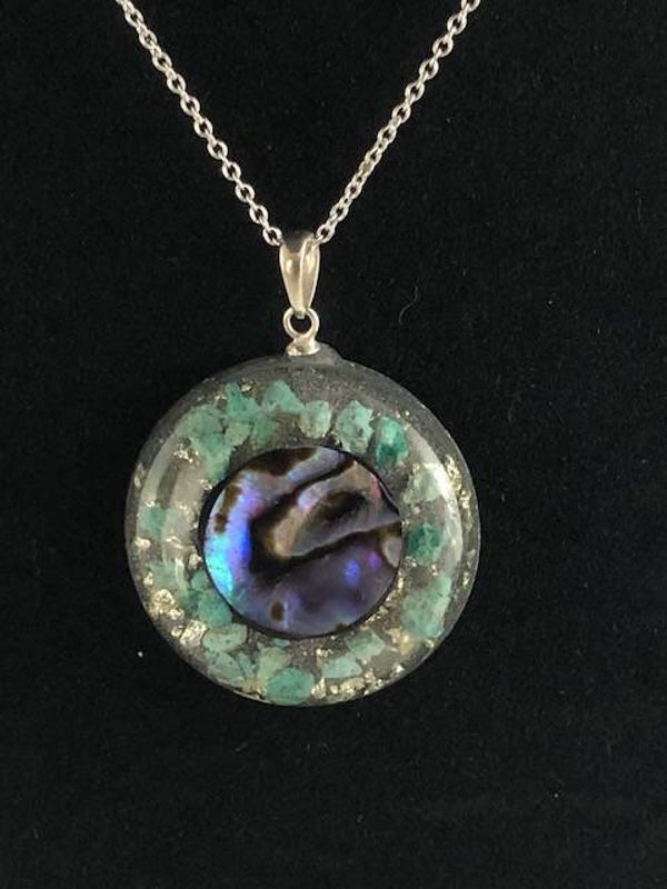 Orgonite hanger Small Amazoniet Abalone Bladzilver KL12
