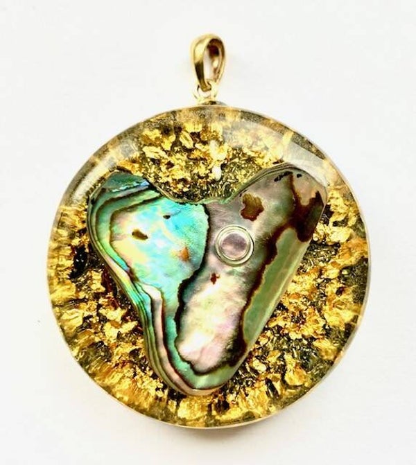 Middenmaat Orgonite Hanger Abalone, Shungite, Herkimerdiamant, Goud #M11