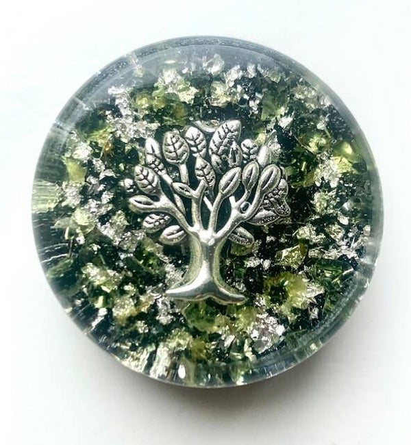 Kleine Orgonite Buster Olivijn/Peridoot, Levensboom, Shungite, Herkimerdiamant, Dubbeleinder, Zilver