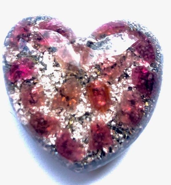 Orgonite Mini Hartje Roze Toermalijn, Shungite, Herkimerdiamant, Dubbeleinder, Zilver