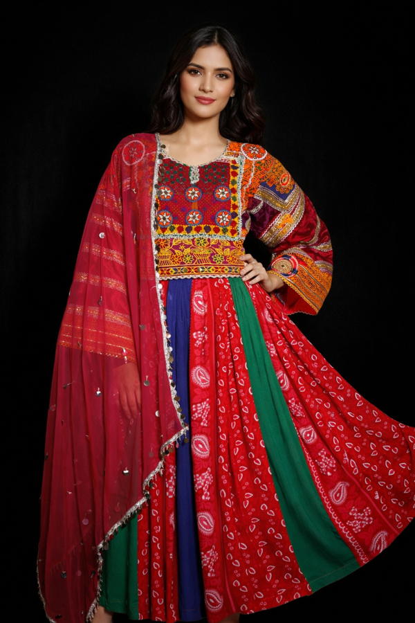 Afghansk Tradisjonell Kjole – Håndlaget & Unik