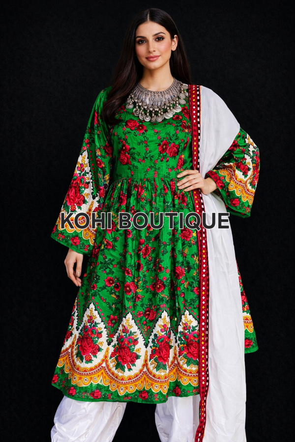 Tradisjonell afghansk kjole – grønn med blomsterprint