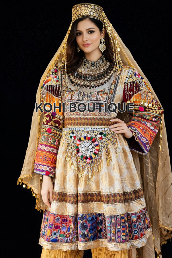 Eksklusiv afghansk festdrakt – rikt dekorert