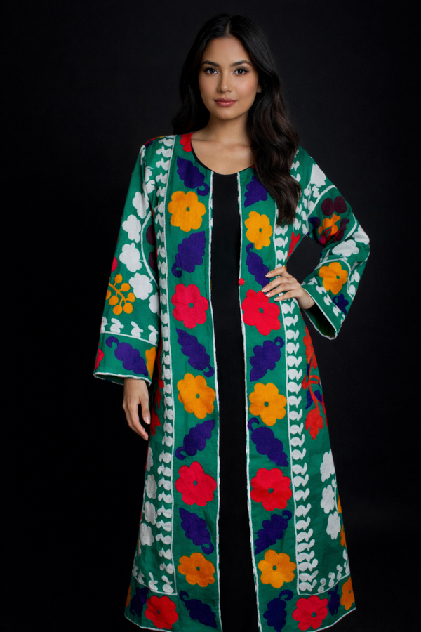 Lang Blomstret Kåpe -Håndbrodert