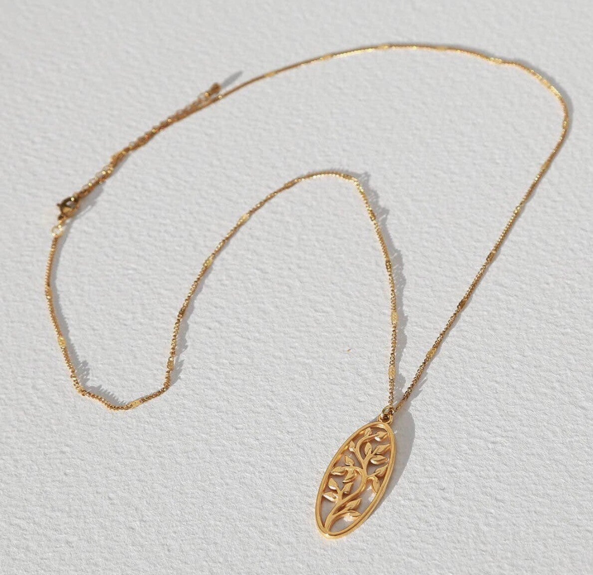 Gouden ketting levensboom