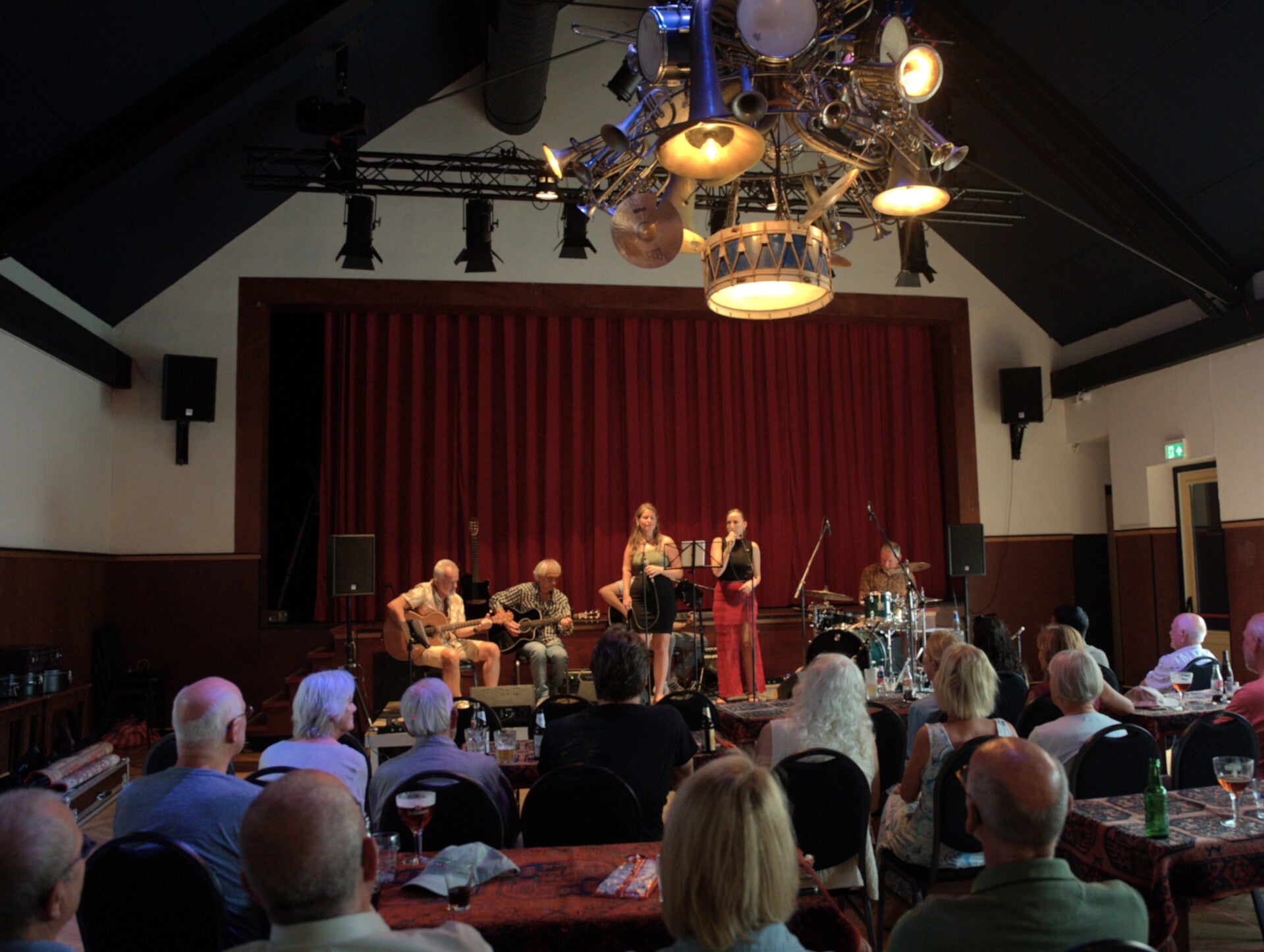 dsc15836-standard.jpg
