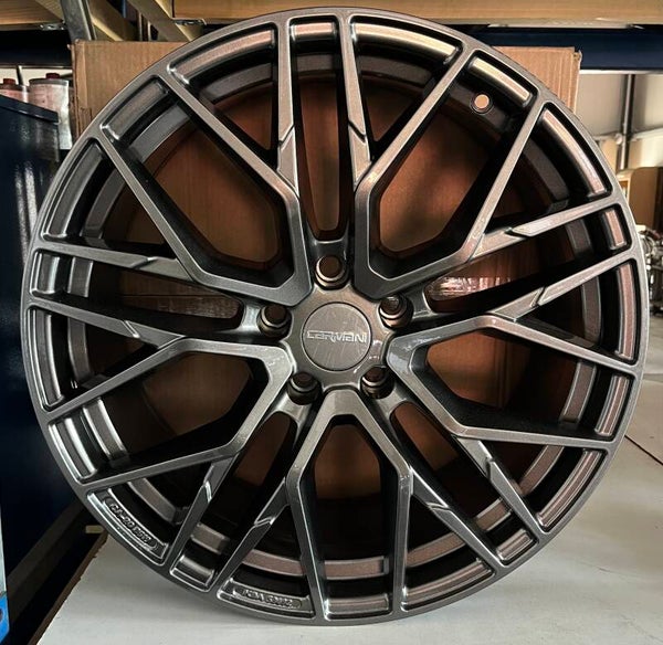 Neue Carmani 19 Zoll Alufelgen 5x114,3