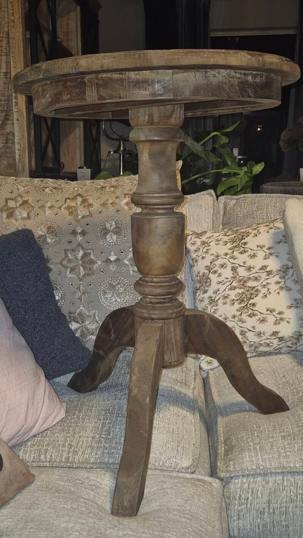 Wijntafel oud hout