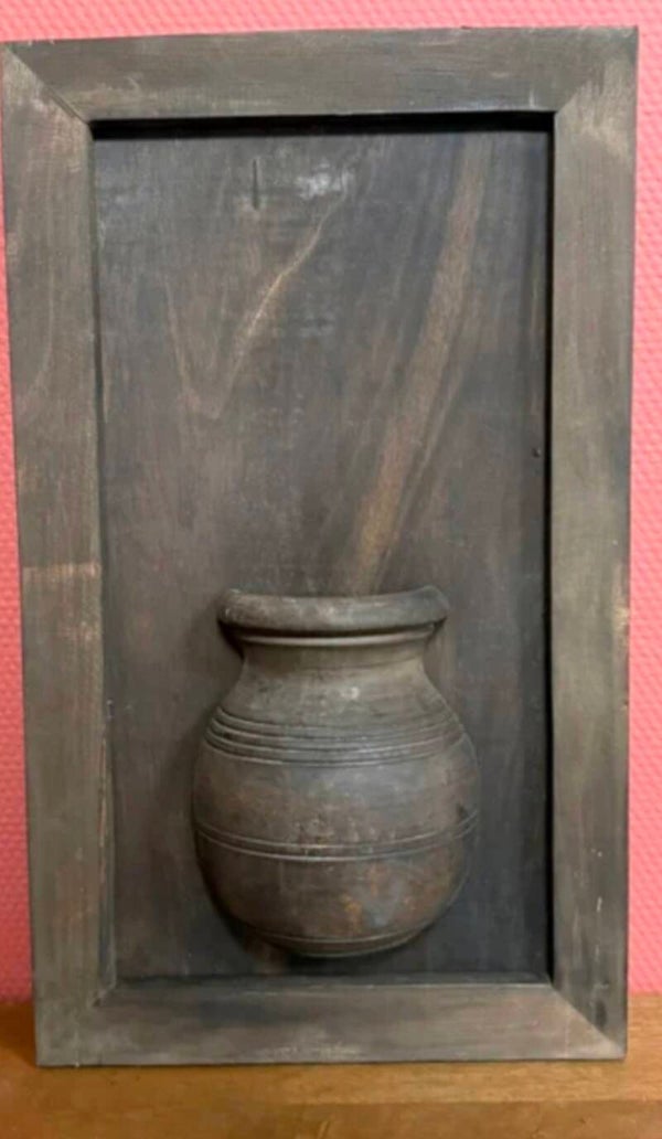 Schilderij met halve pot