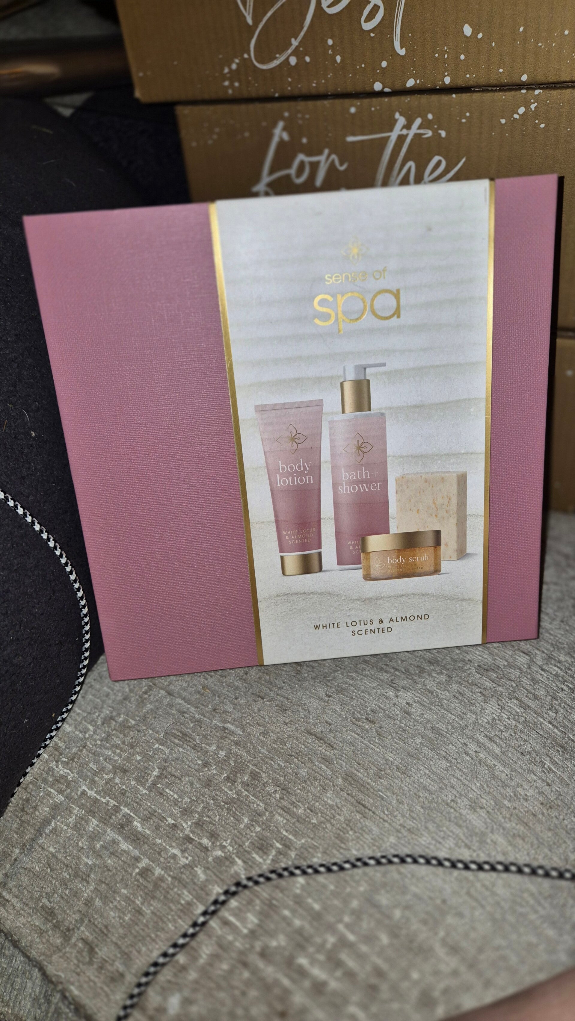 Sense of spa white lotus & almond set