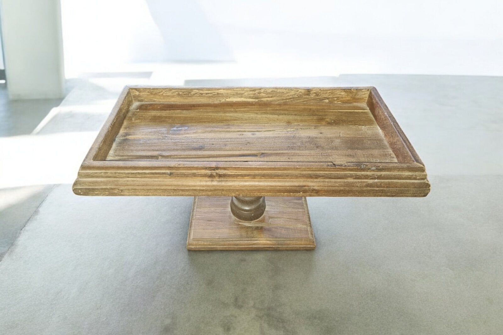 Sale! Oud houten Plateau op voet