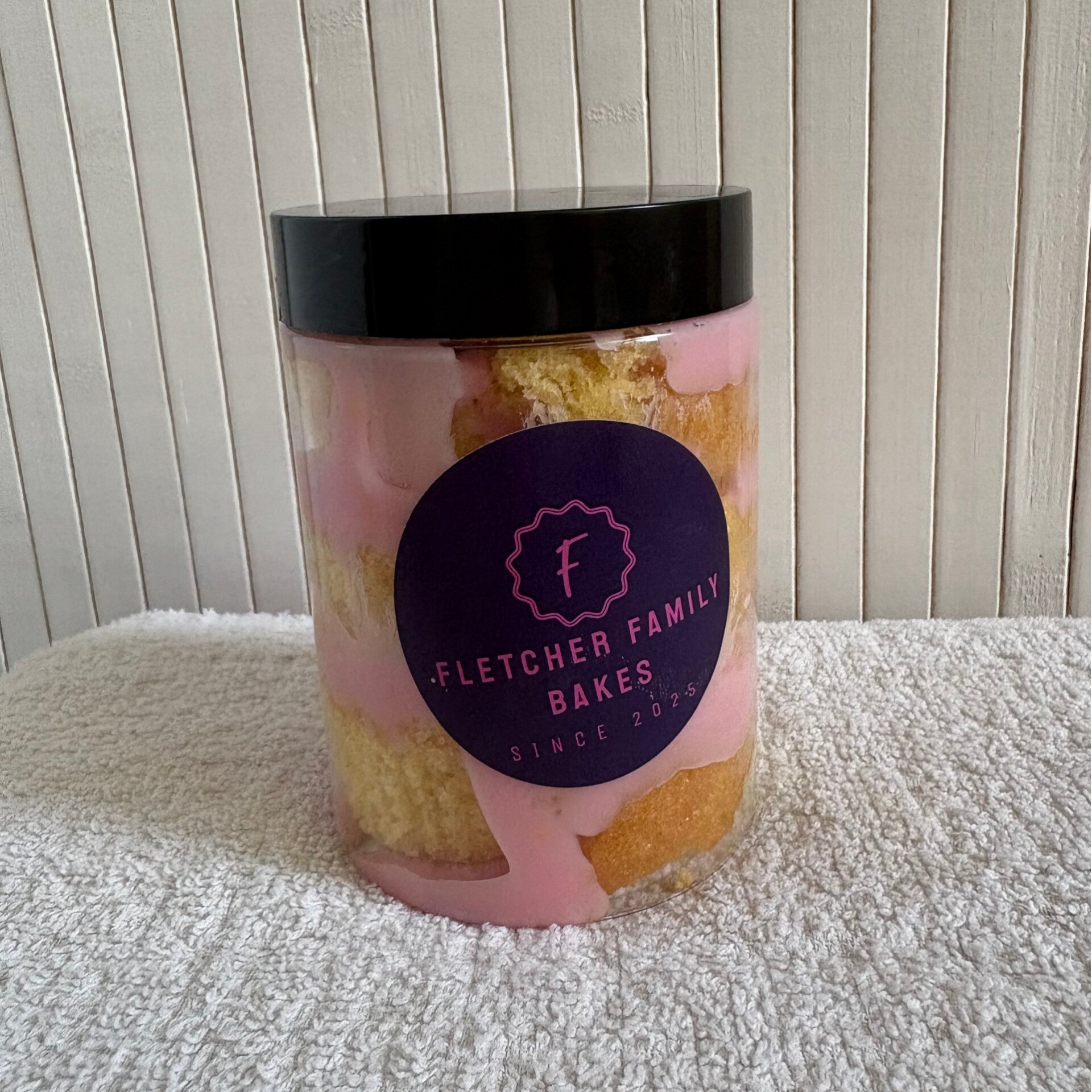 Classic School Cake Jar