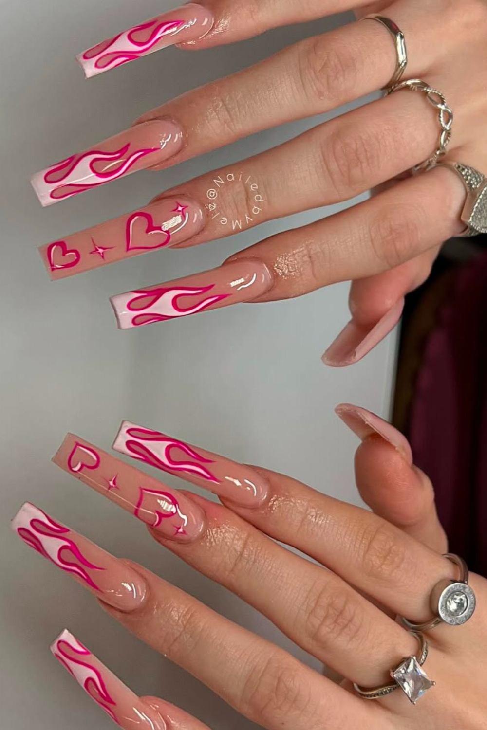 nails