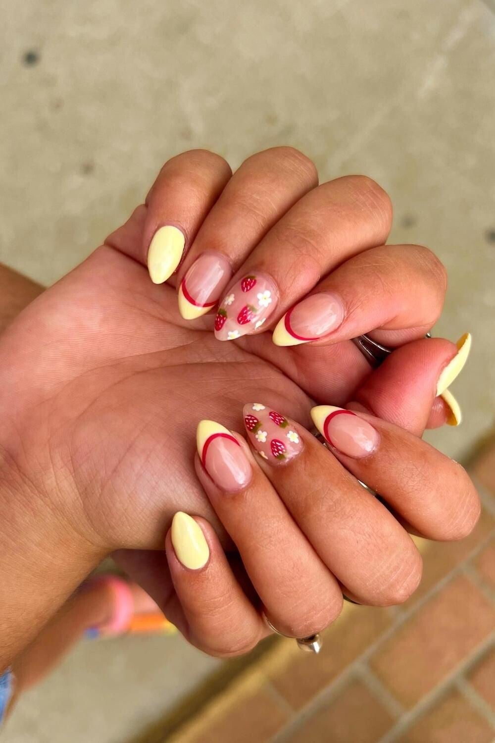 nails