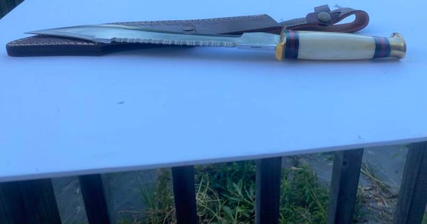 Bowie Knife