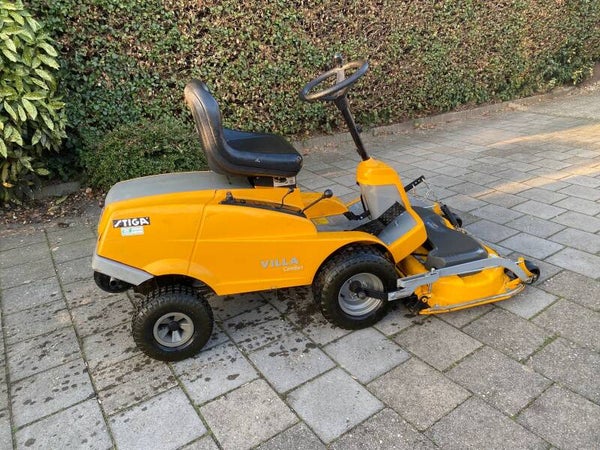 Stiga Villa Comfort zitmaaier