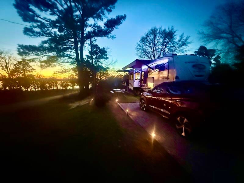 sunset-lights-standard-tx5gt5.jpg