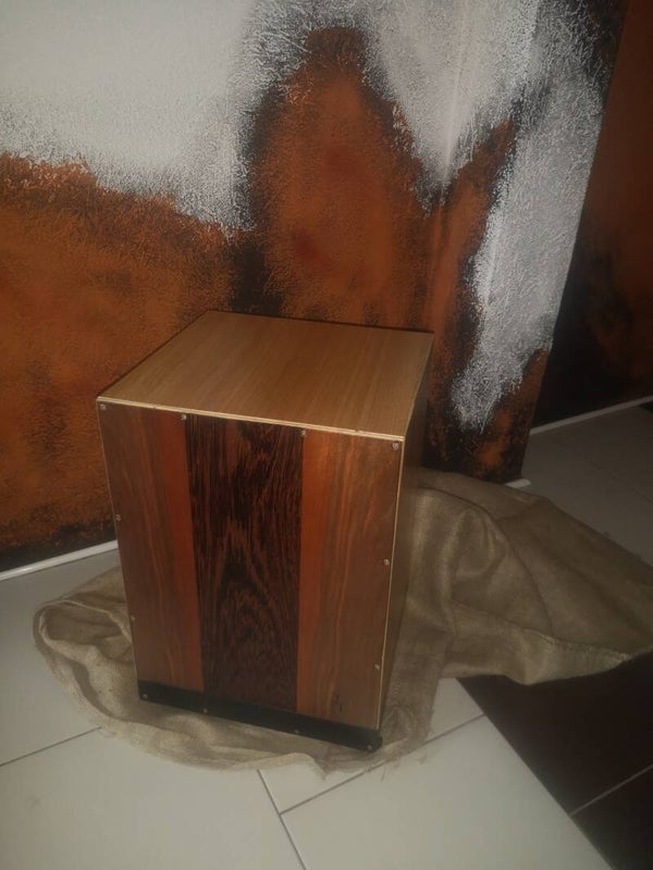 Cajon-Klein Sonderanfertigung / Muster