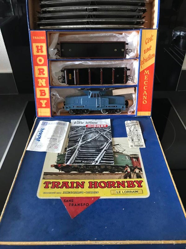 HORNBY ECHELLE O COFFRET LE LORRAIN COMPLET AVEC LOCOMOTIVE BB 13001 TZB