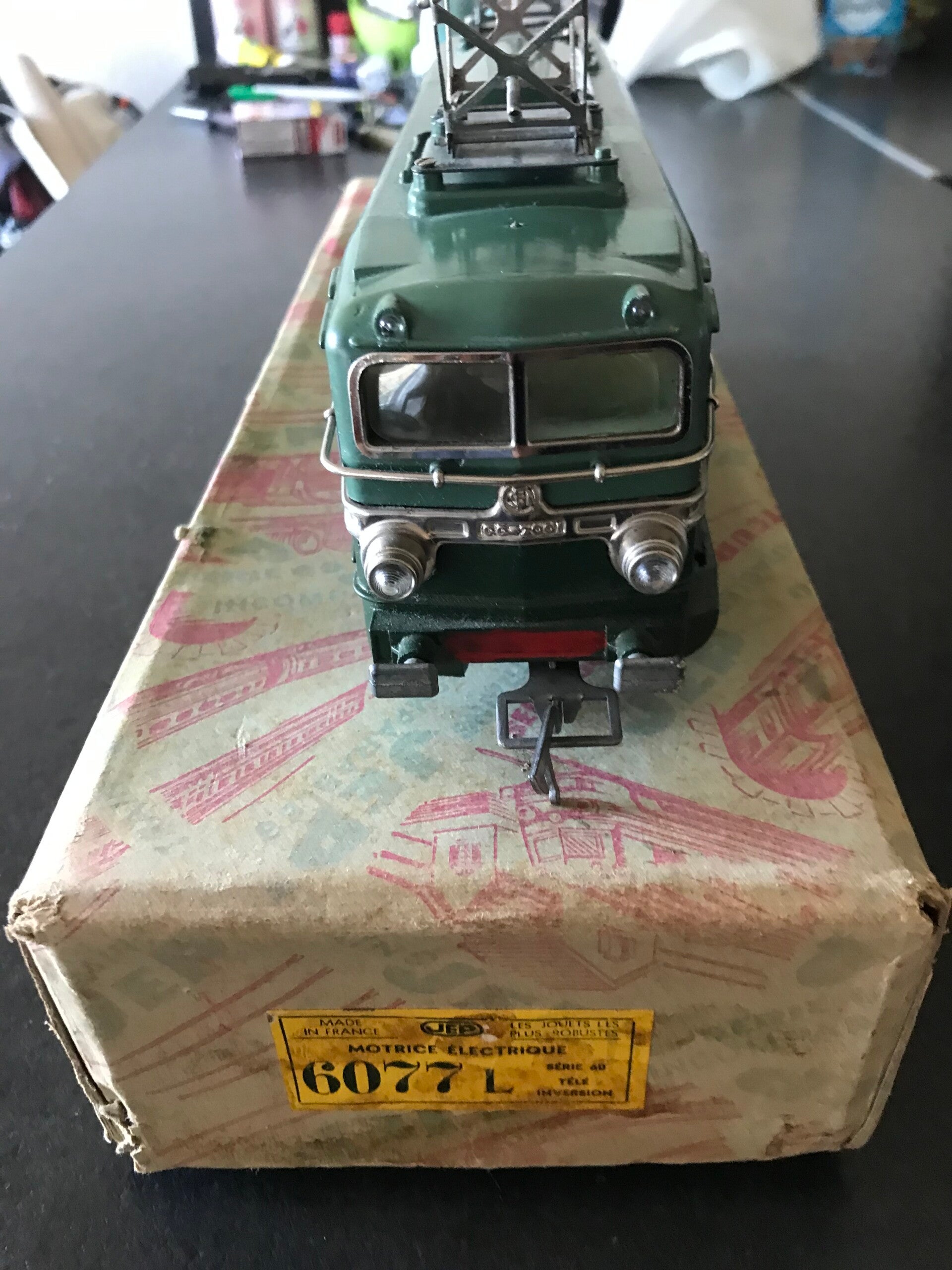 JEP ECHELLE O CC 7001 DOUBLE MOTEUR AP5 ROUES ROUGES EN BO