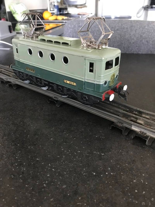 HORNBY ECHELLE O LOCOMOTIVE BB 8051 TBB VERTE CLAIR EN BO