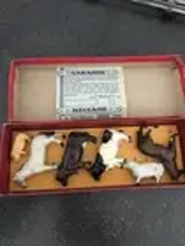 HORNBY ECHELLE O COFFRET N 3 LES ANIMAUX DE LA FERME EN BO