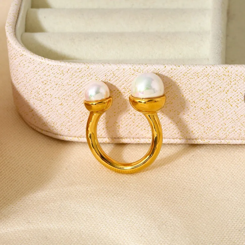 Bague Femme Ajustable Dorée avec Perles Imitation – Élégance Intemporelle