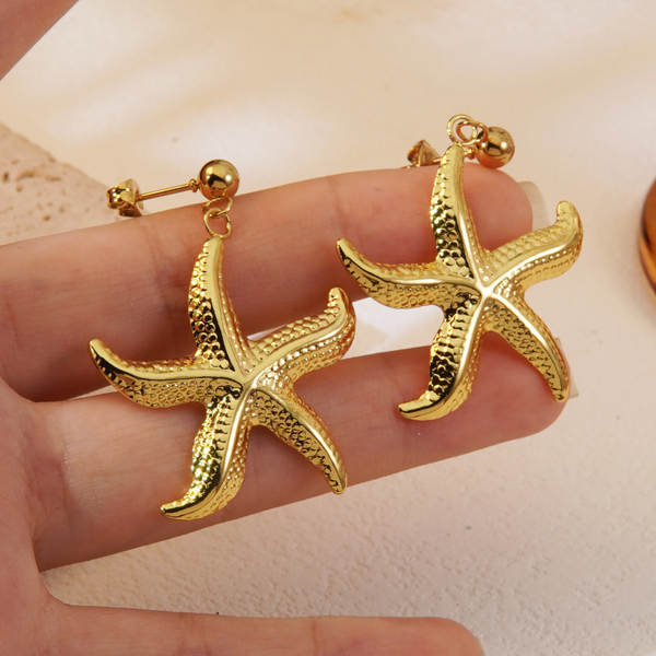 Boucles d’Oreilles Étoile de Mer Dorées en Acier Inoxydable
