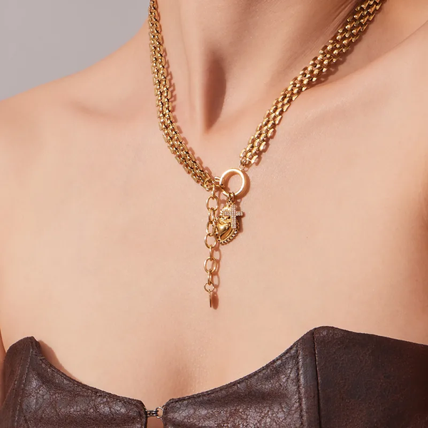 Collier Chaîne Montre – Fermoir Élastique Cœur Zircon – Acier Inoxydable 304 Plaqué Or 18K