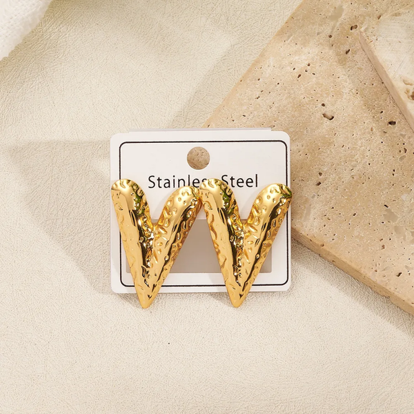 Boucles d’Oreilles Matelassées en Forme de Cœur – Acier Inoxydable Doré