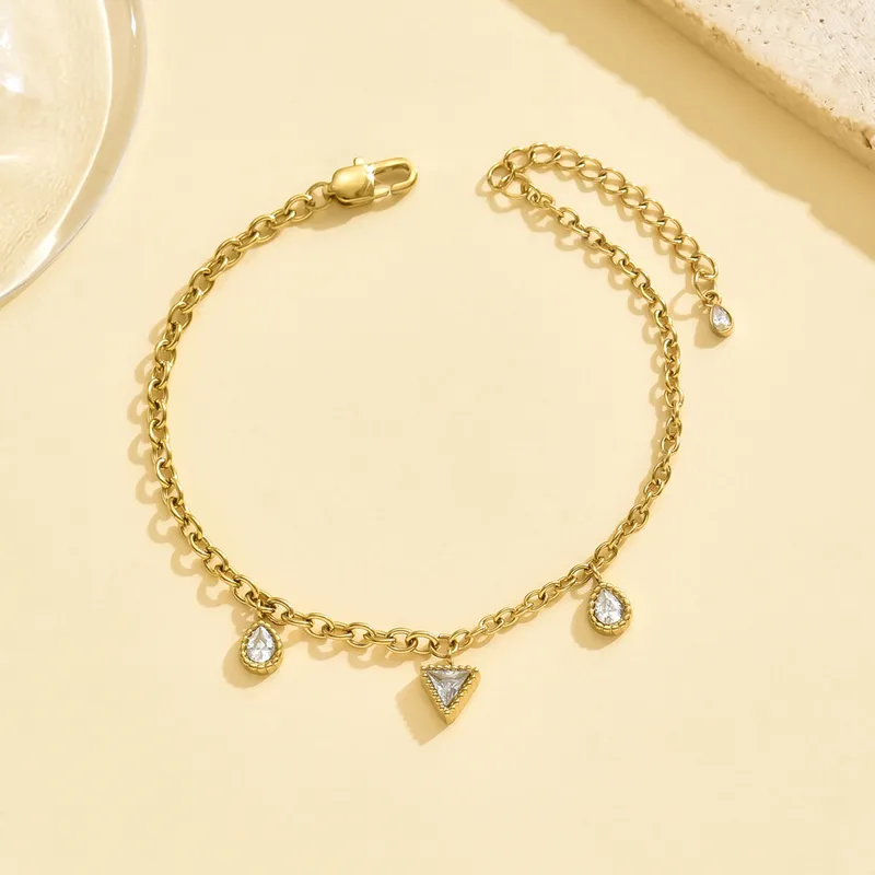 Bracelet Prisma Charms Zircons Triangle Poire – Doré Acier Inoxydable 304 Waterproof Femme