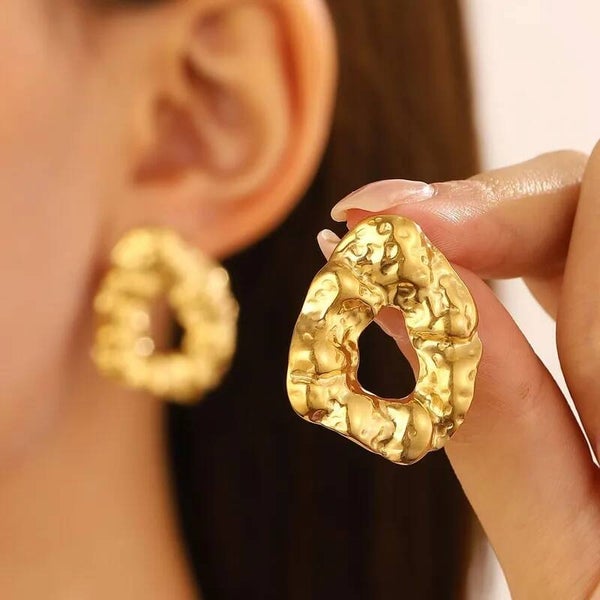 Boucles d’Oreilles Créoles Rondes Matelassées – Acier Inoxydable Doré