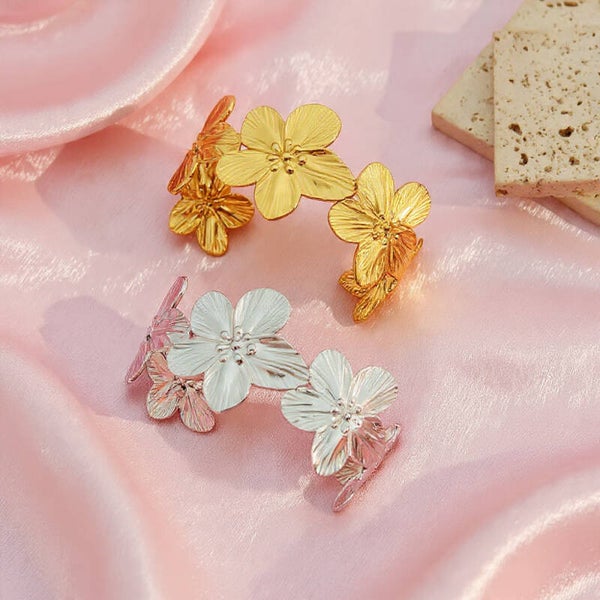 ✨ Bracelet Manchette Fleur Acier Inoxydable – Doré ou Argenté