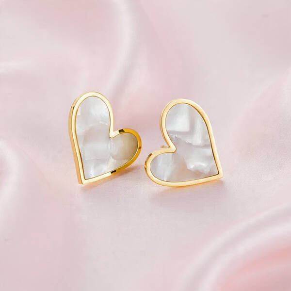 Boucle d'oreille cœur nacrer blanc | acier inoxydable doré