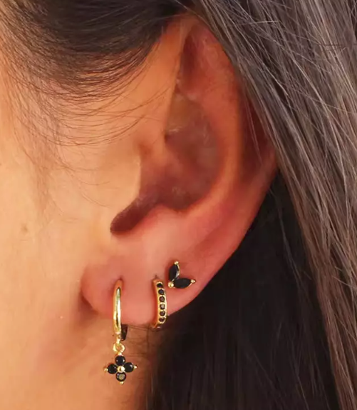 Set de 3 boucles d’oreilles dorées | Trèfle & Cristal zircon noir | Acier inoxydable 304 | vanbijoux