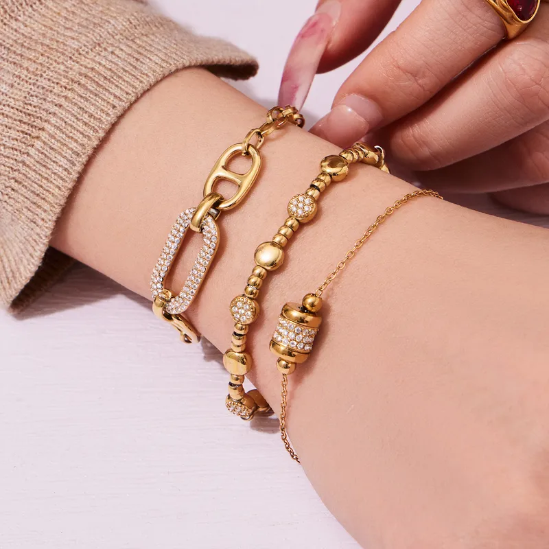 Bracelets Dorés en Acier Inoxydable 304 et Strass Scintillants